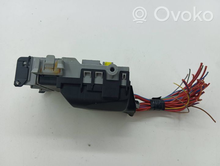 Opel Zafira C Fuse box set 13222786