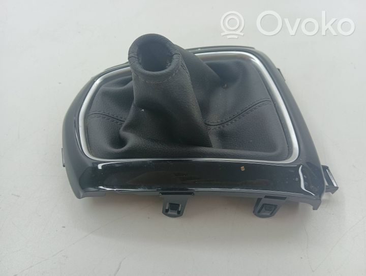 Nissan Qashqai Revêtement pommeau de levier de vitesses cuir 969354EA0A