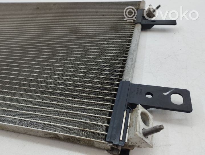 Citroen C5 Aircross Radiateur condenseur de climatisation 9817275680