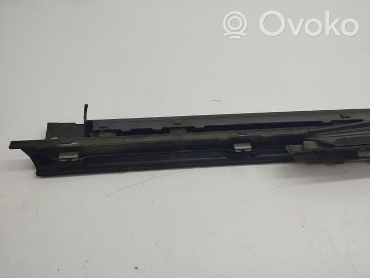 Porsche Cayenne (92A) Set di rifiniture davanzale (interno) 7P5853540