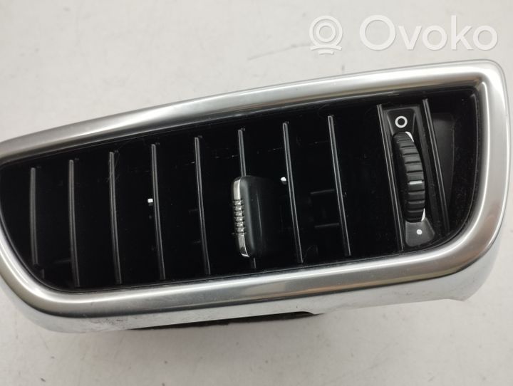 Porsche Cayenne (92A) Griglia di ventilazione centrale cruscotto 7P5819727