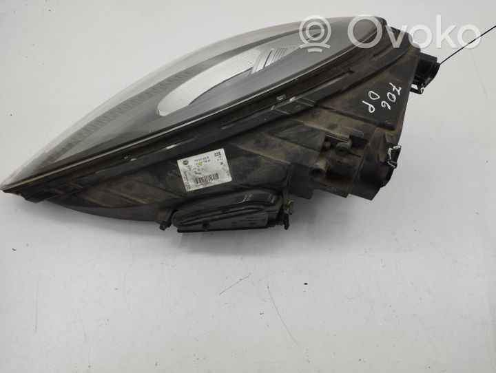 Porsche Cayenne (92A) Lampa przednia 7P5941032R