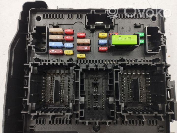 Ford Focus Module de fusibles JX6T15604RCG