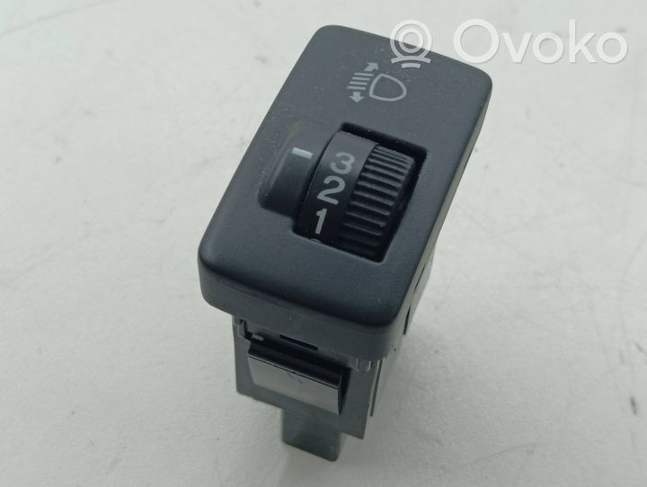 Honda CR-V Headlight level height control switch M37548