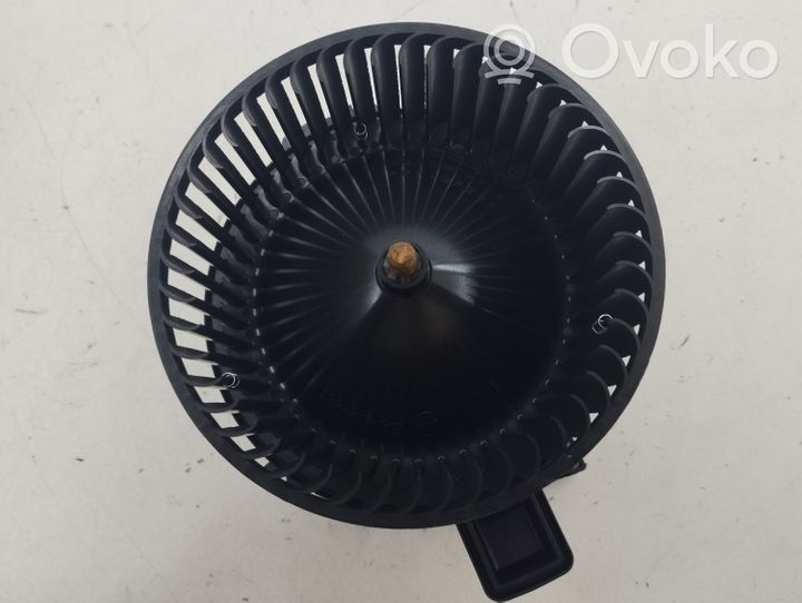 Audi Q5 SQ5 Ventola riscaldamento/ventilatore abitacolo C26871109