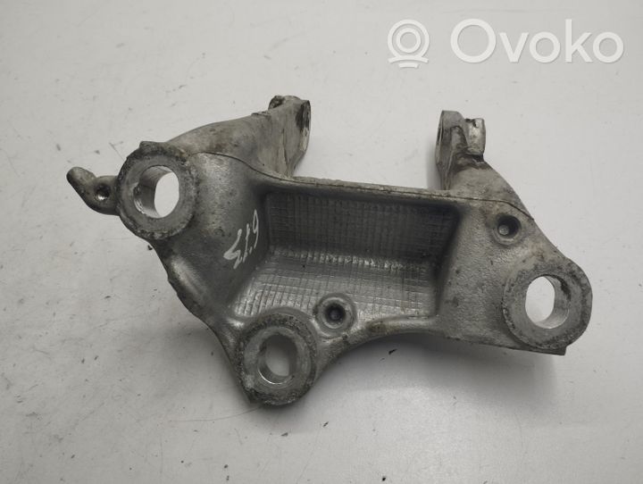 Honda CR-V Engine mounting bracket 50T0C