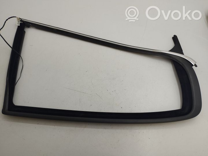 BMW 7 F01 F02 F03 F04 Verkleidung Türfenster Türscheibe hinten 139GS09