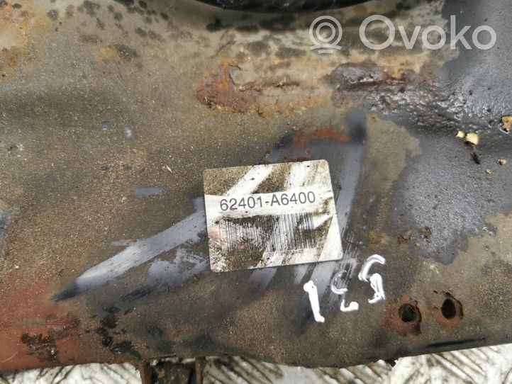 Hyundai i30 Priekinis traversas 62401A6400