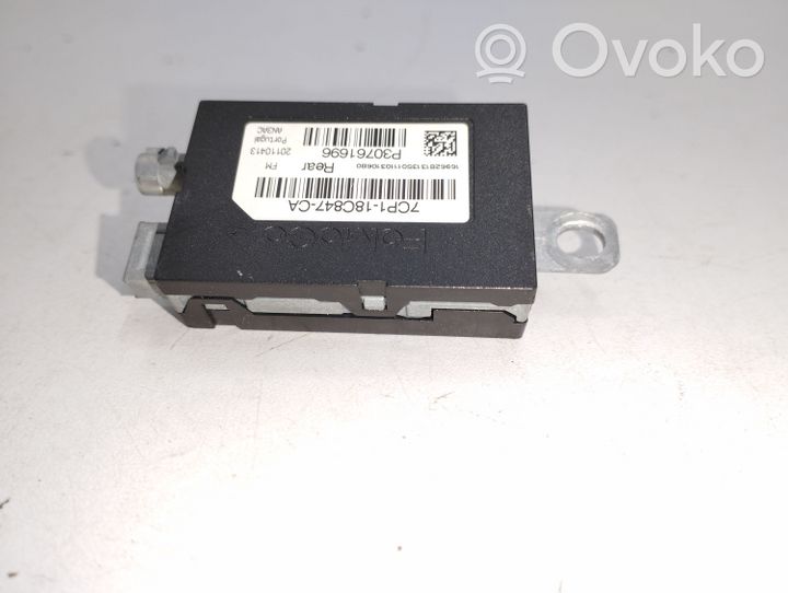 Volvo S60 Antenna control unit P30761696