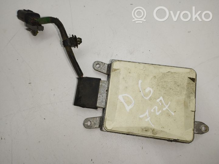 Mazda CX-7 Capteur radar d'angle mort G33D67Y80