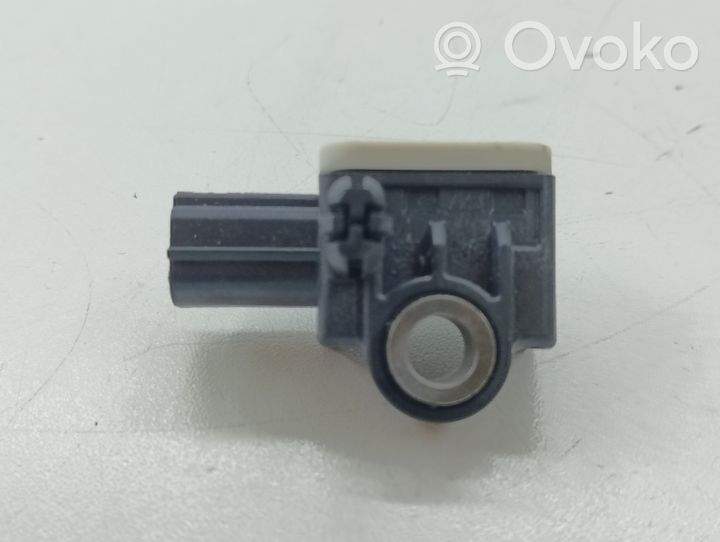 Ford Focus Airbagsensor Crashsensor Drucksensor AMT14B342