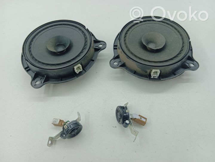 Nissan X-Trail T31 Kit sistema audio 28156EU00A