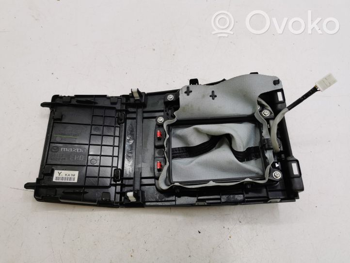 Mazda CX-5 Contour de levier de vitesses KA0H64341