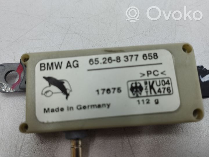 BMW X5 E53 Amplificatore antenna 8377658