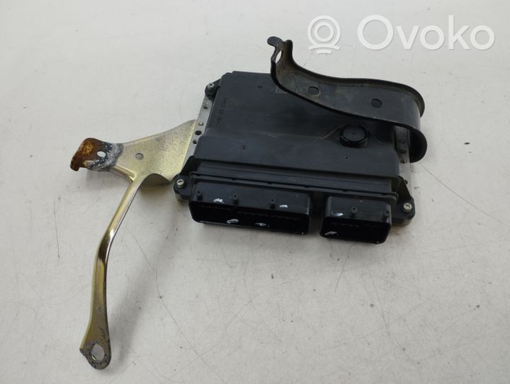 Toyota RAV 4 (XA40) Sterownik / Moduł ECU 8966142J40