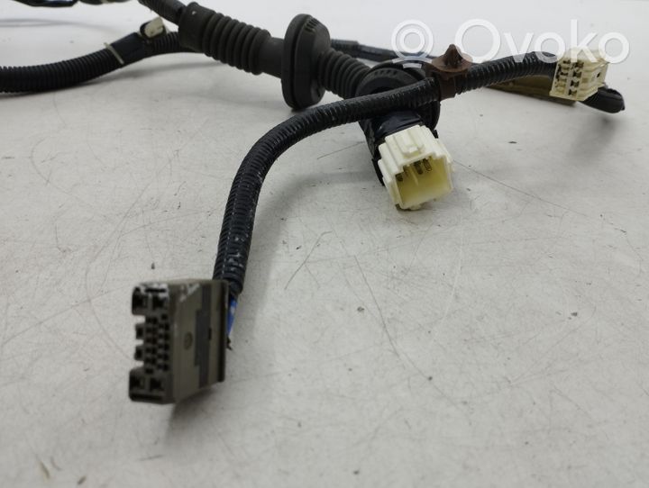 Honda CR-V Rear door wiring loom 32753SWA