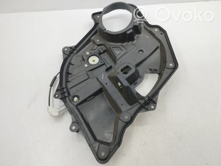 Mazda CX-7 Meccanismo di sollevamento del finestrino posteriore senza motorino EG217397XF