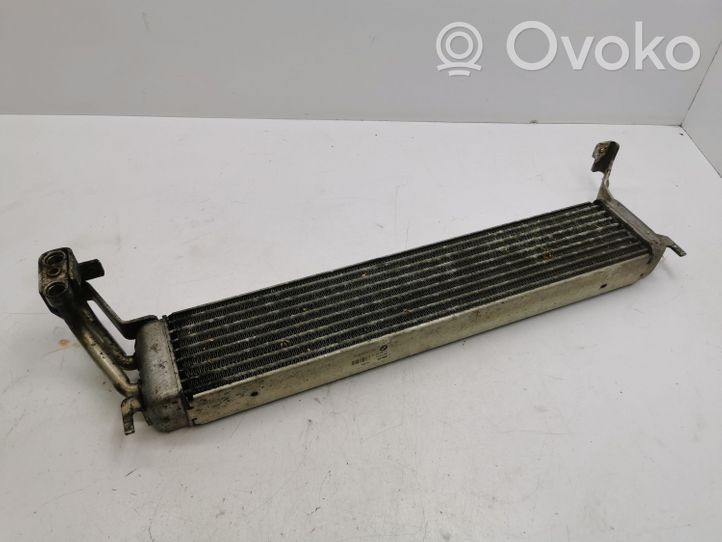 BMW X5 E53 Engine oil radiator 7543348