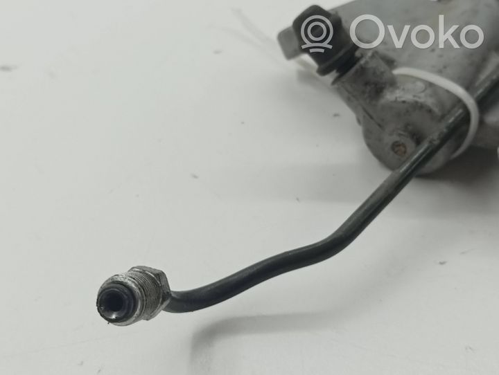 Honda CR-V Clutch slave cylinder 