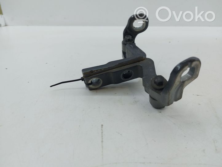 Volvo V40 Kit de charnières de porte avant A046572