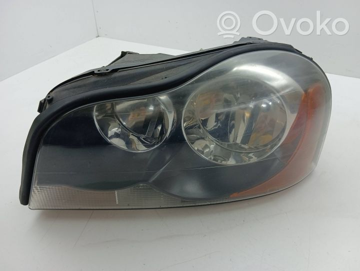 Volvo XC90 Lampa przednia 8620575