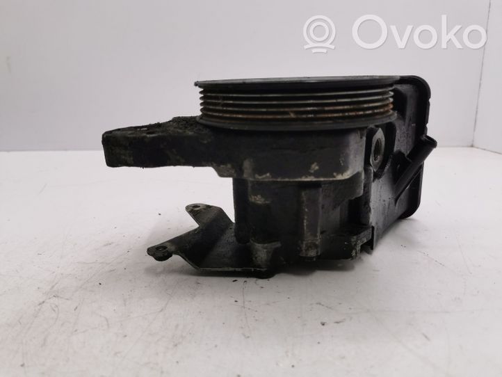 BMW X5 E53 Power steering pump 2249949