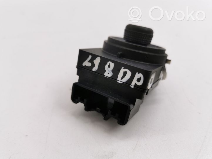 Opel Astra J Wing mirror switch 13271827