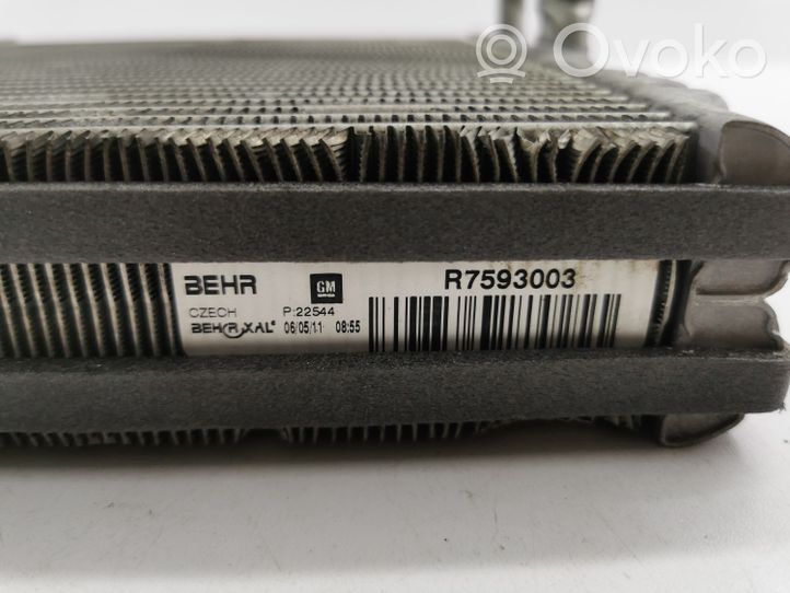 Opel Astra J Gaisa kondicioniera radiators (salonā) R7593003