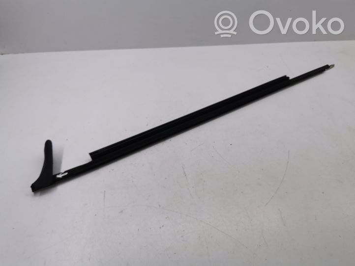 Audi A6 S6 C7 4G Moulures des vitres de la porte avant 4G0853284