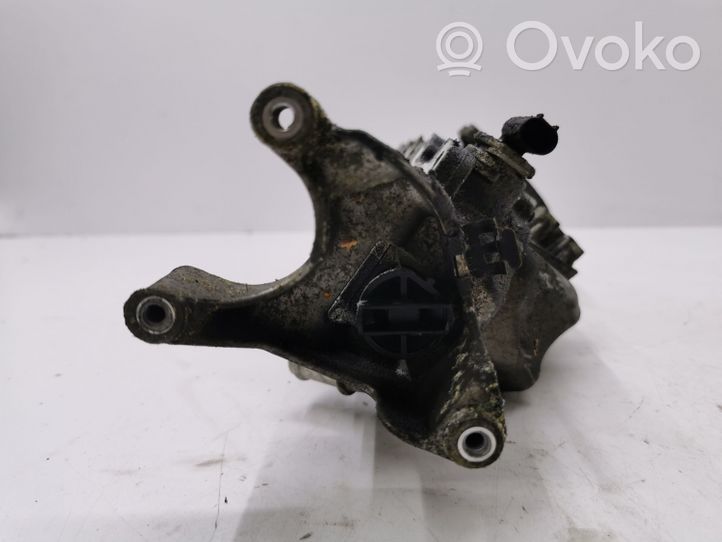 Mercedes-Benz B W245 Intake manifold A6400901037