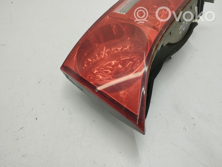 Honda Accord Lampy tylnej klapy bagażnika P8129R