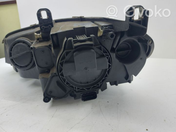 BMW X5 E70 Lampa przednia 4290338