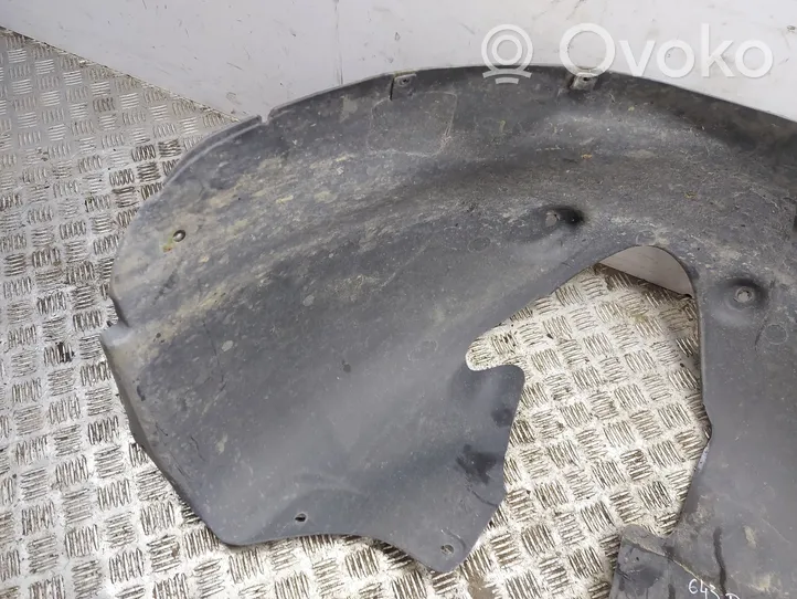 Porsche Cayenne (9PA) Rivestimento paraspruzzi passaruota anteriore 