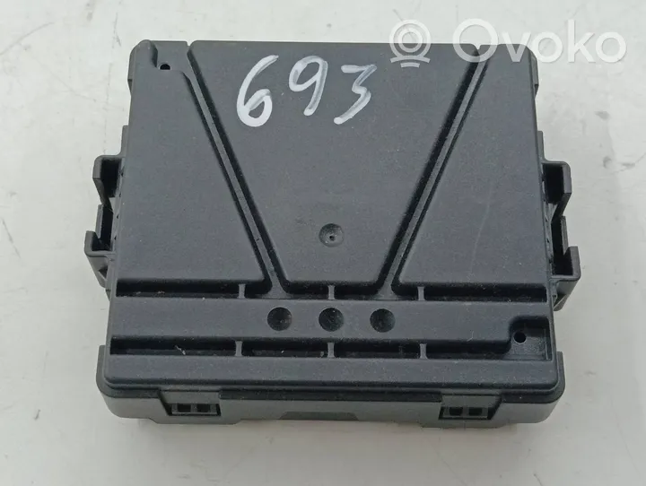 Volkswagen PASSAT B8 Modulo di controllo accesso 5Q0907530L