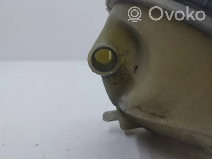 Toyota Corolla E120 E130 Vase d'expansion / réservoir de liquide de refroidissement 51994A0F