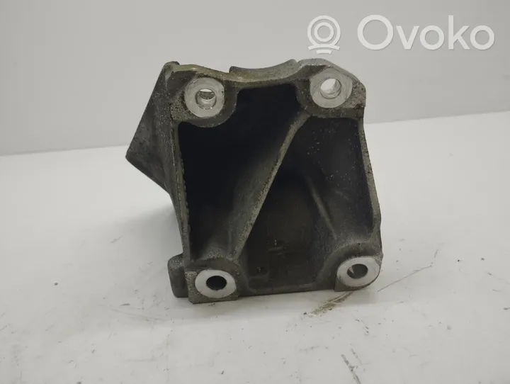 Bentley Flying Spur Engine mounting bracket 3W0199307F