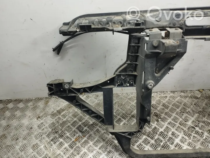 BMW X3 E83 Pannello di supporto del radiatore 