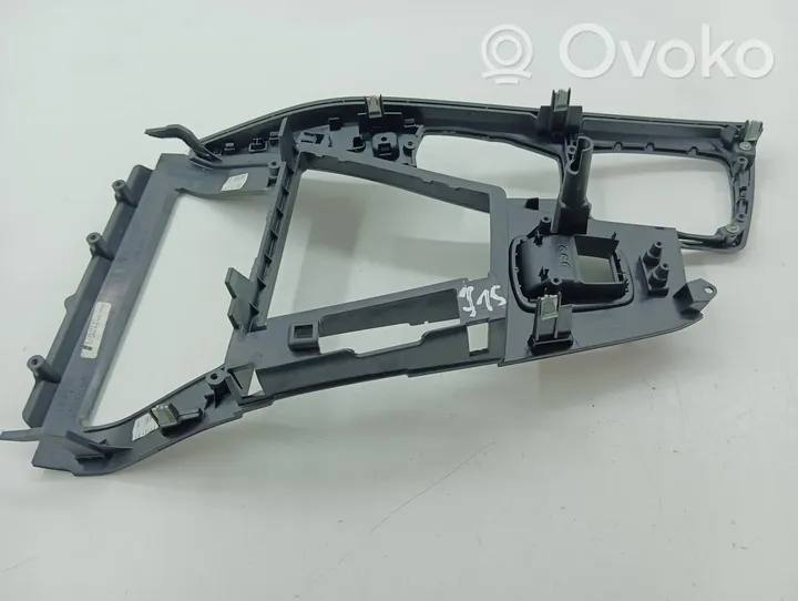 BMW 5 F10 F11 Embellecedor de la consola central 9206849