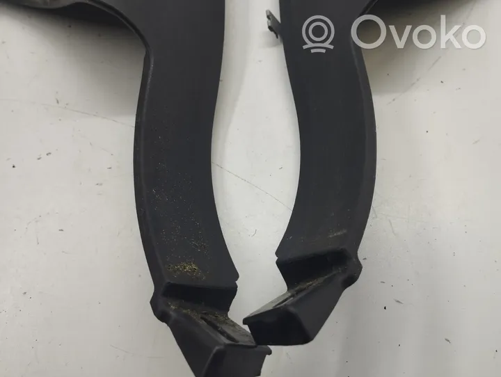 Land Rover Evoque I Rivestimento inferiore laterale del sedile posteriore BJ3231071A