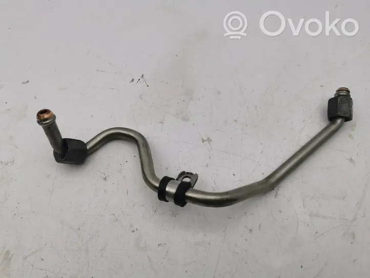 Volkswagen Golf VIII Tuyau d'alimentation conduite de carburant 05E130241A