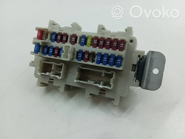 Infiniti FX Fuse module 