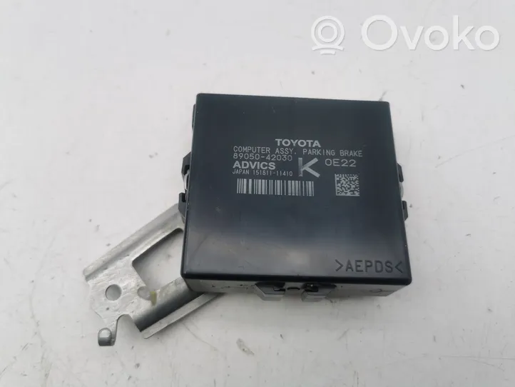 Toyota RAV 4 (XA50) Module de commande de frein à main 8905042030