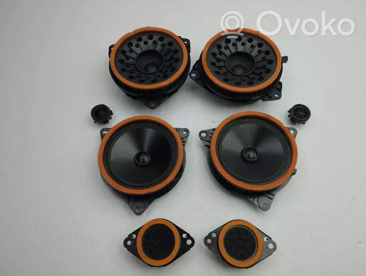 Toyota RAV 4 (XA50) Kit système audio 8616042160