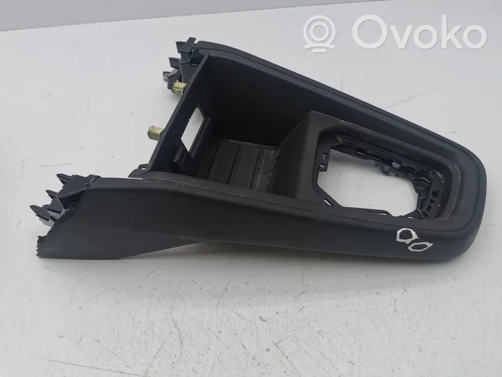 Renault Clio V Rivestimento in plastica cornice della leva del cambio 956554856R