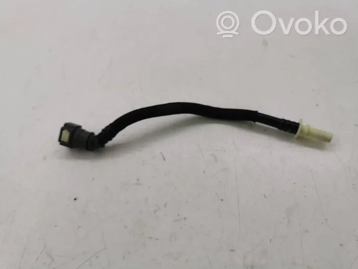 Renault Clio V Tuyau d'alimentation conduite de carburant 