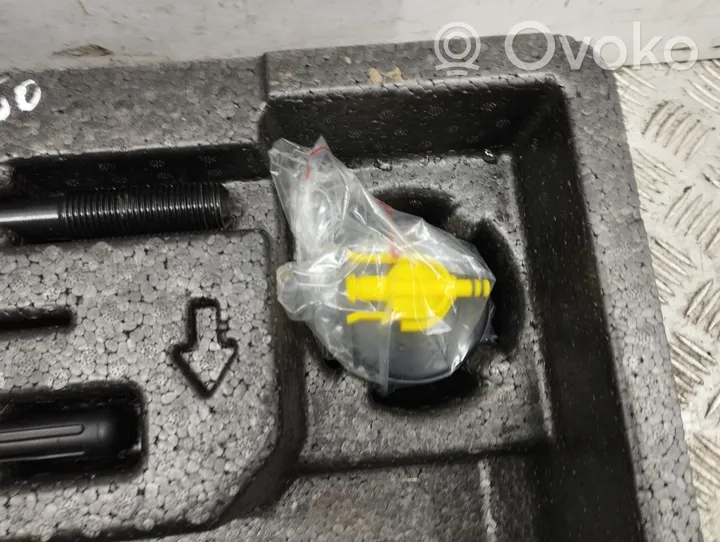 KIA Niro Glove box in trunk 09149G5910