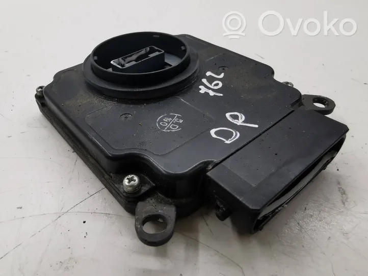 Toyota RAV 4 (XA50) Module de contrôle de ballast LED 899084206