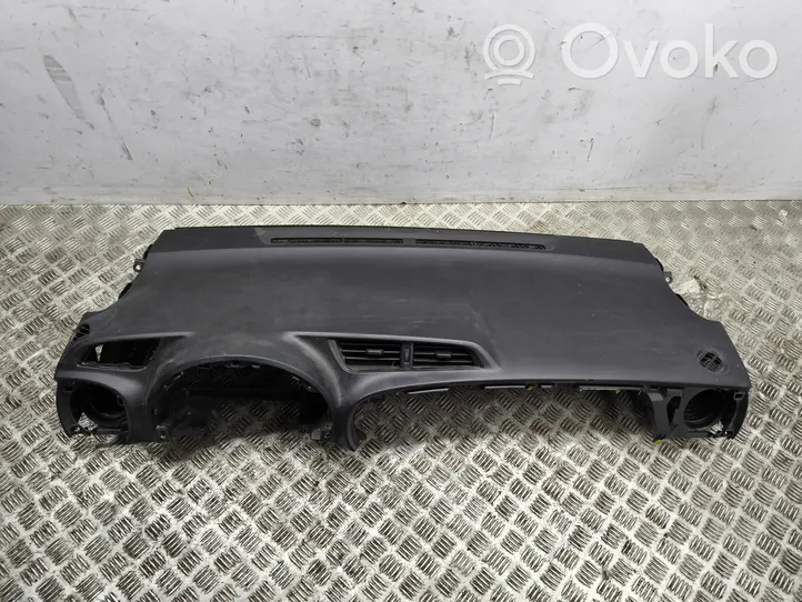 Toyota Yaris Panelė 553020D160