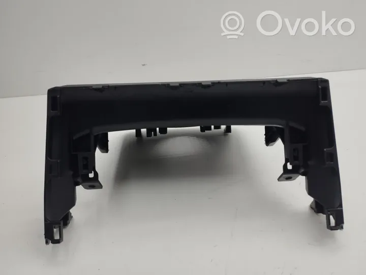 Toyota Corolla E210 E21 Panelės apdaila 8616802010