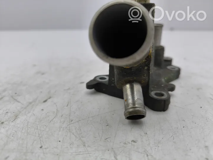 Toyota Yaris Boîtier de thermostat 